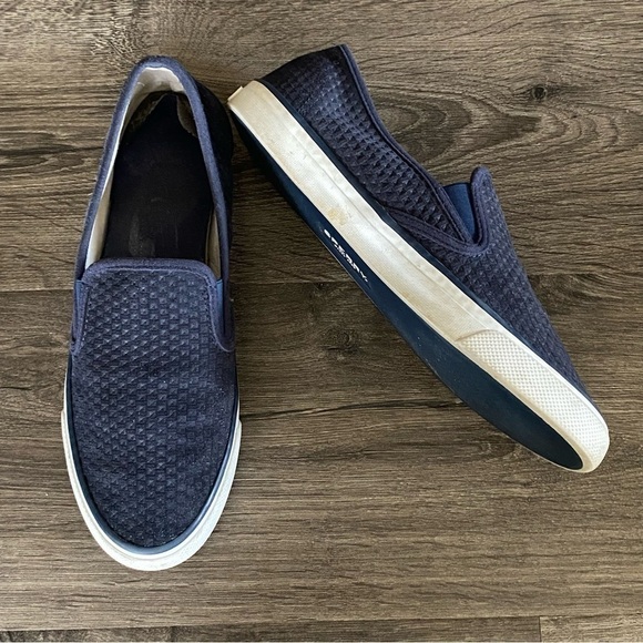Sperry navy suede slip on sneakers size 9.5 - Picture 2 of 11